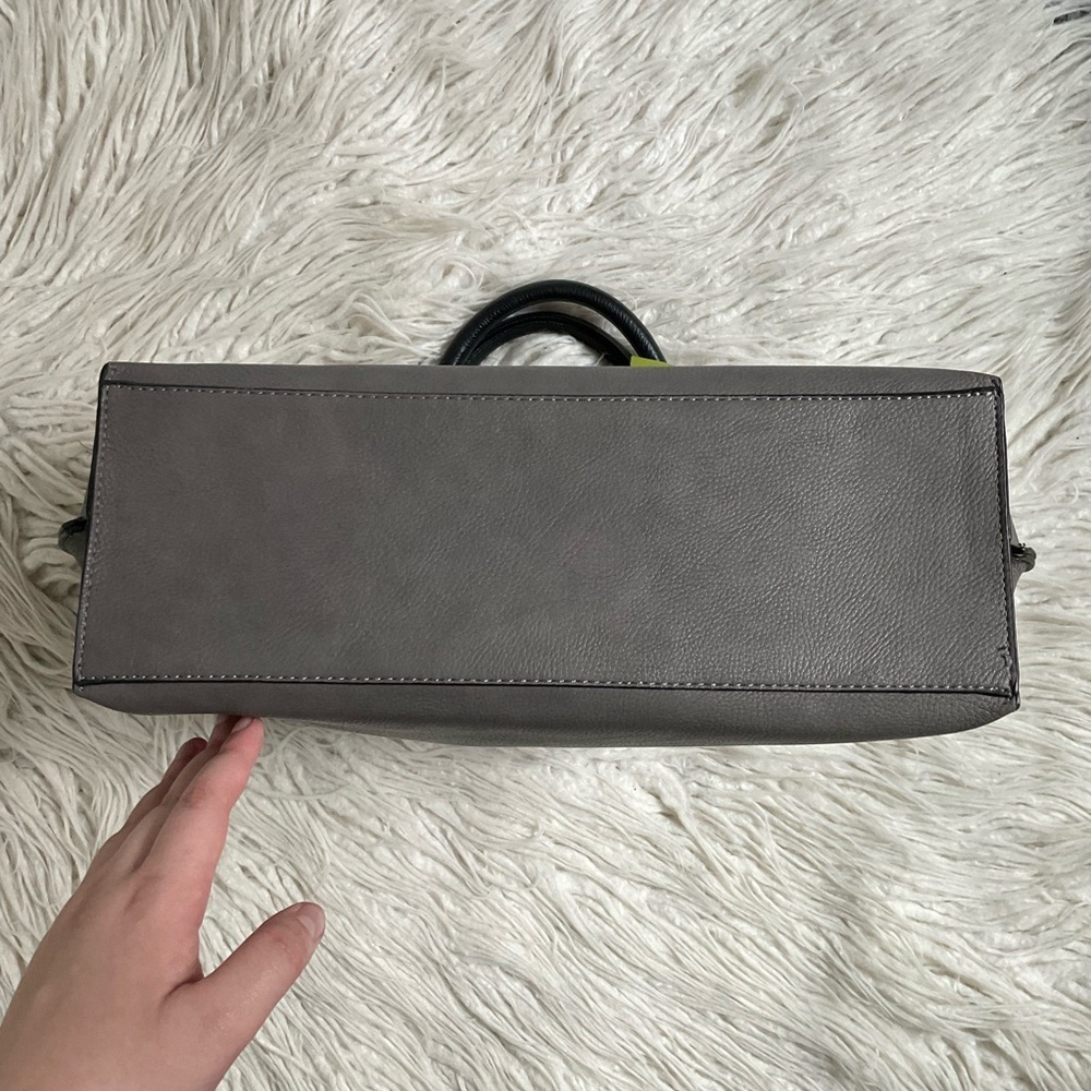 Espe Emmy Grey Vegan Leather Floral Rose Tassel Convertible Satchel Bag NWOT - Picture 6 of 11